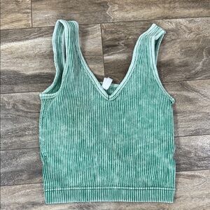 Zenana Outfitters Mint Green Ribbed V-Neck Tank S/M Size
